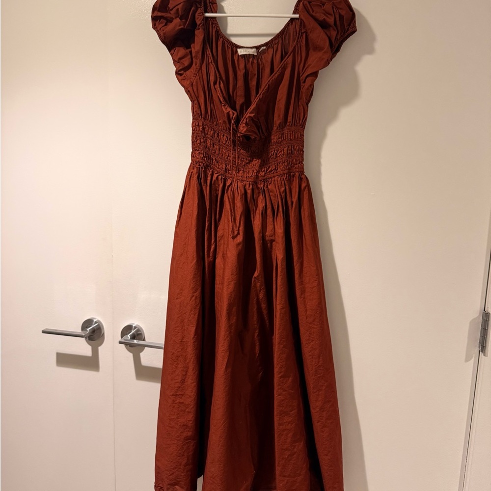 Doen Quinn Midi Dress in Amberwood - Picture 5 of 5
